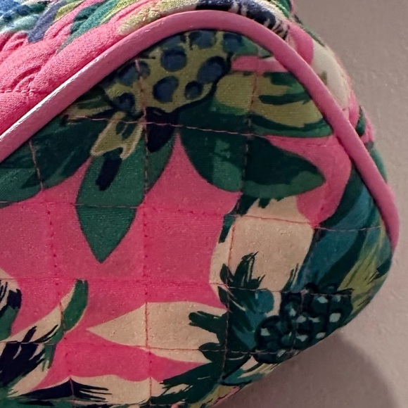 Vera Bradley Small Trimmed Vera Bag in Tropical Paradise _ Pink Teal Palm Trees - Picture 8 of 15